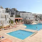 Club Pedalisa Aparthotel 3*