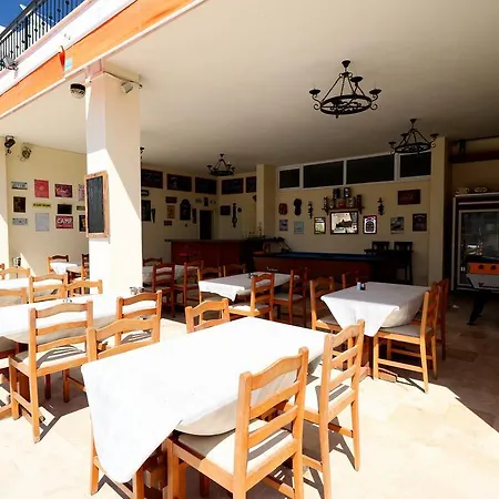 Ξενοδοχείο με διαμερίσματα Club Pedalisa